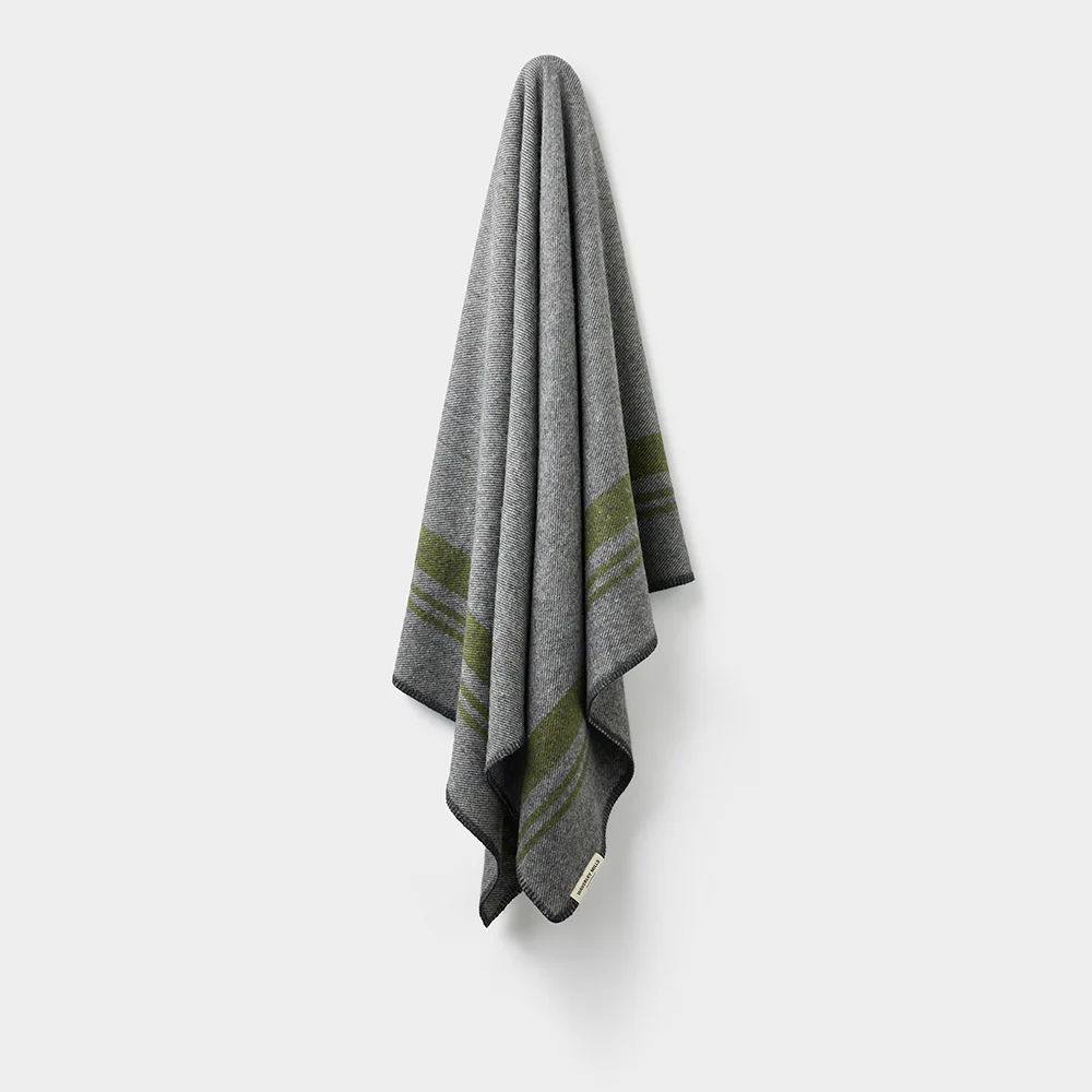 Field Blanket in Charcoal - Image 3