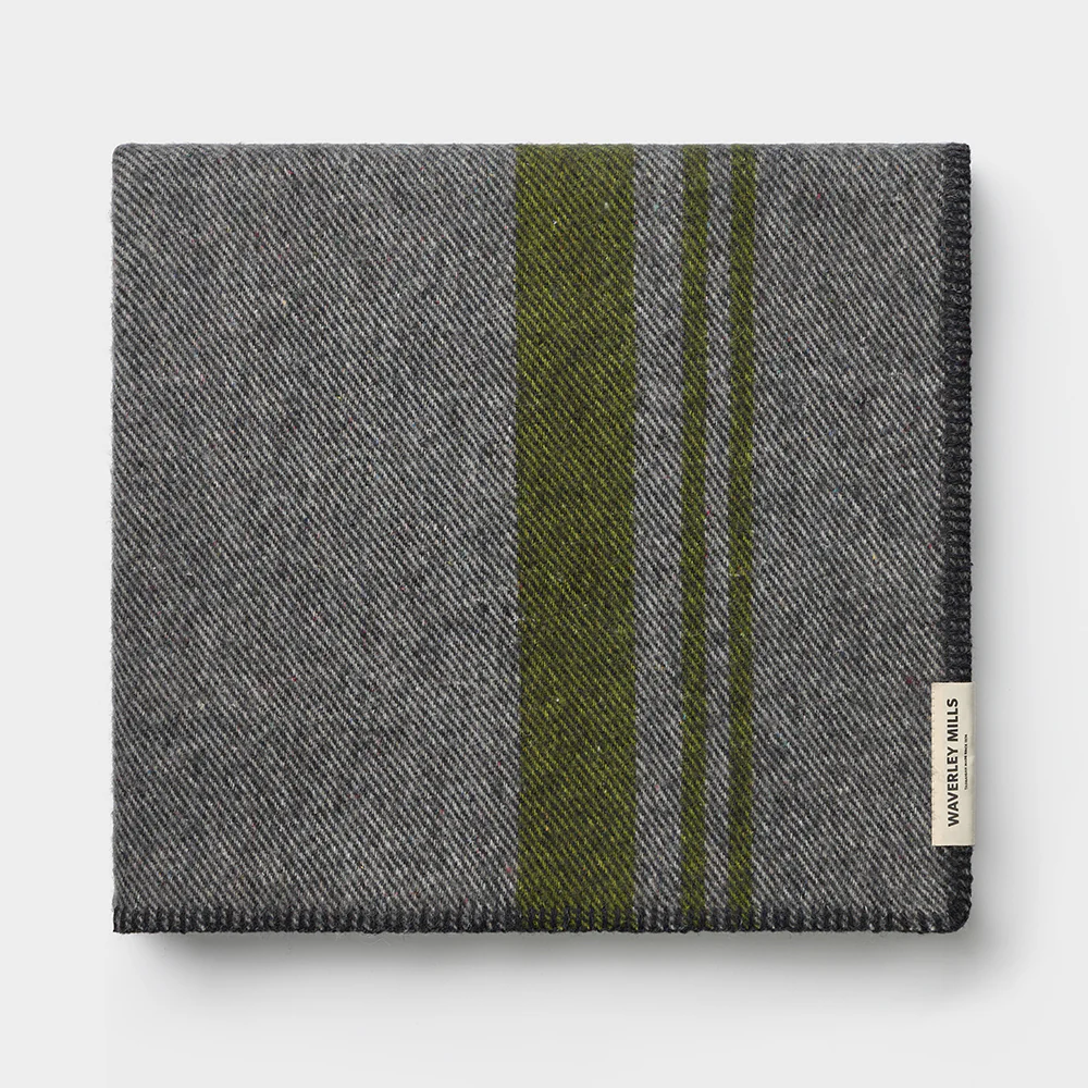 Field Blanket in Charcoal - Image 5