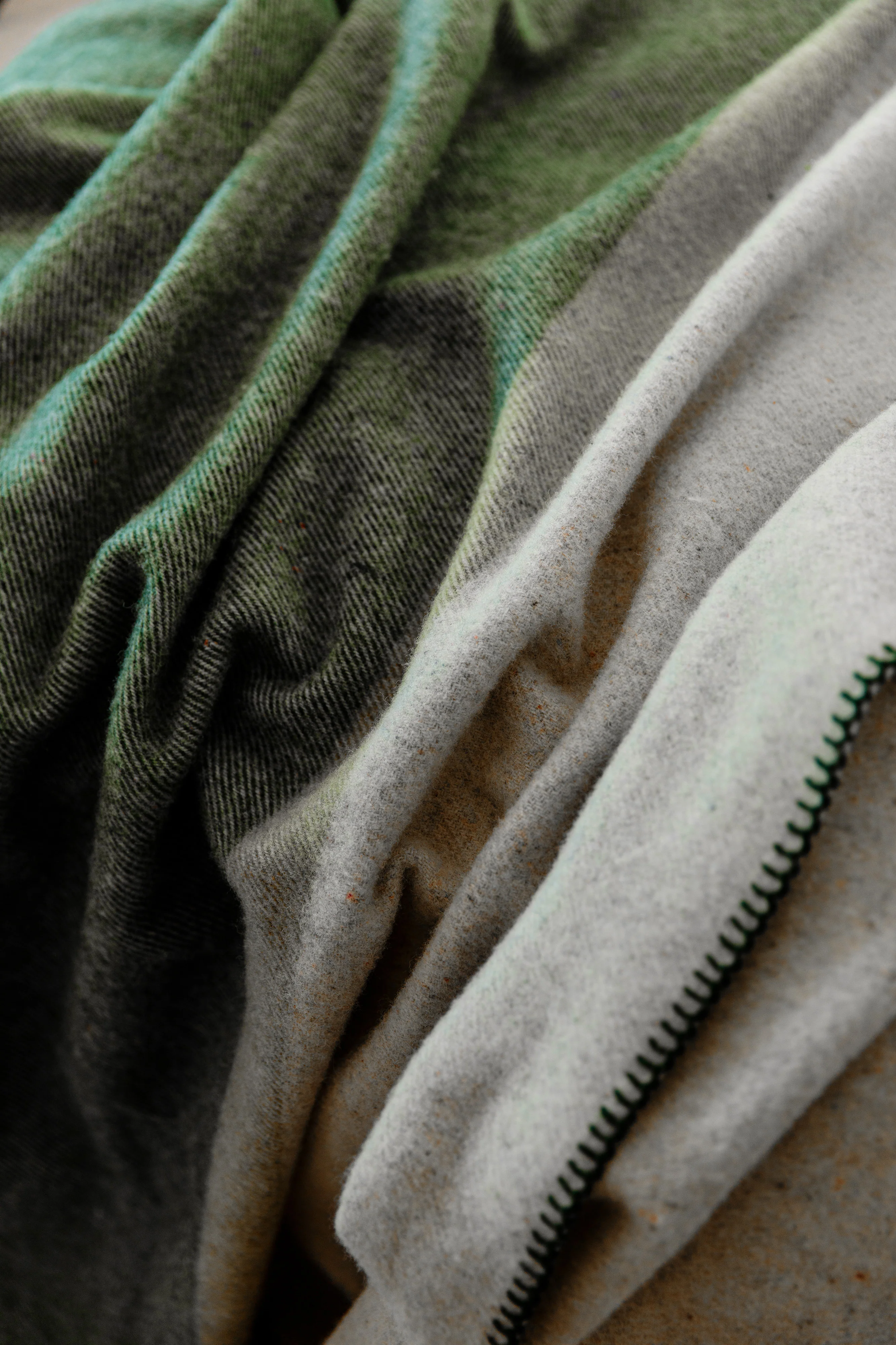 Terrain Cabin Blanket Tarkine Forest | King/Queen - Image 3
