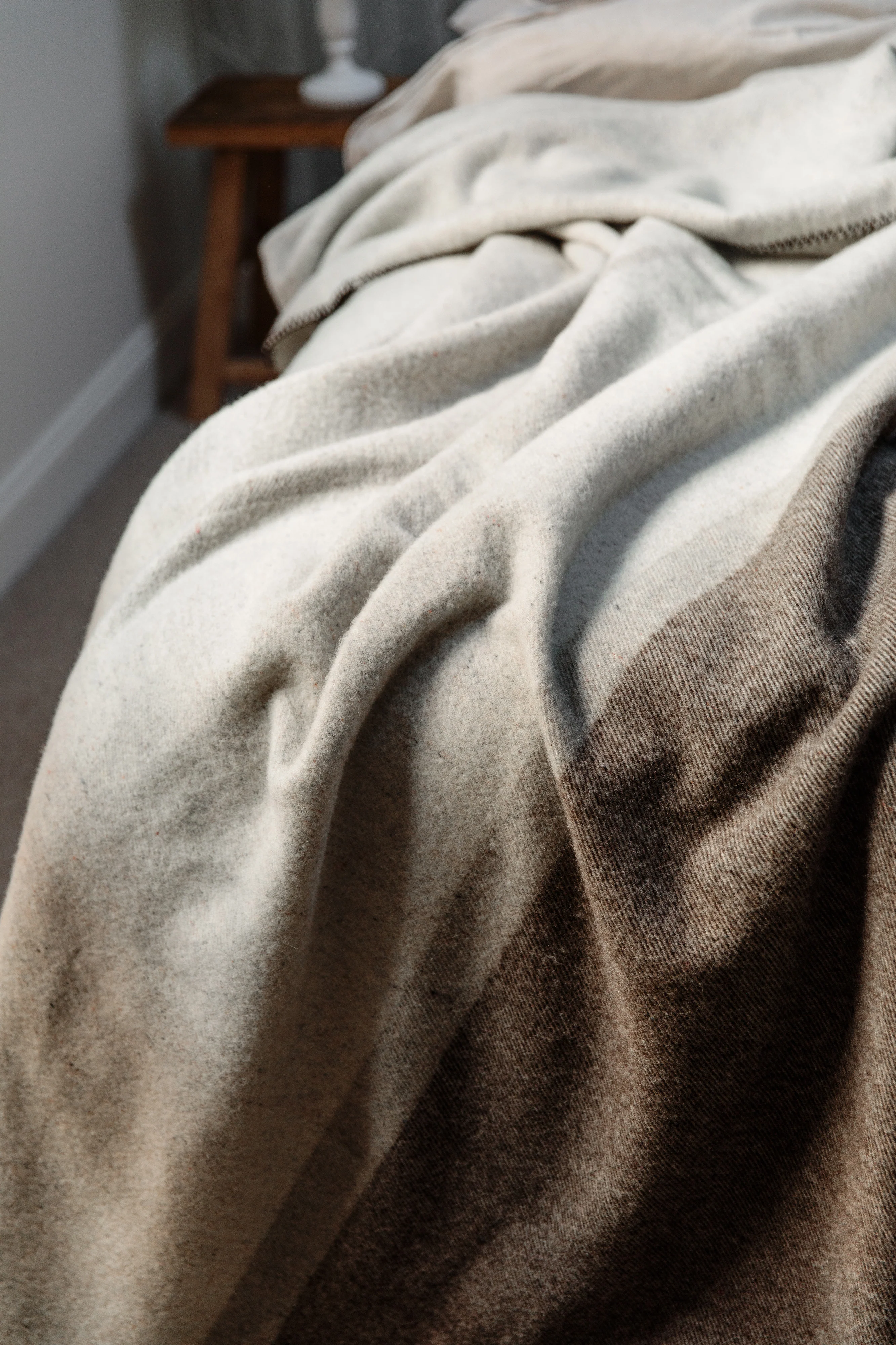 Terrain Cabin Blanket Cradle Mountain | King/Queen - Image 3