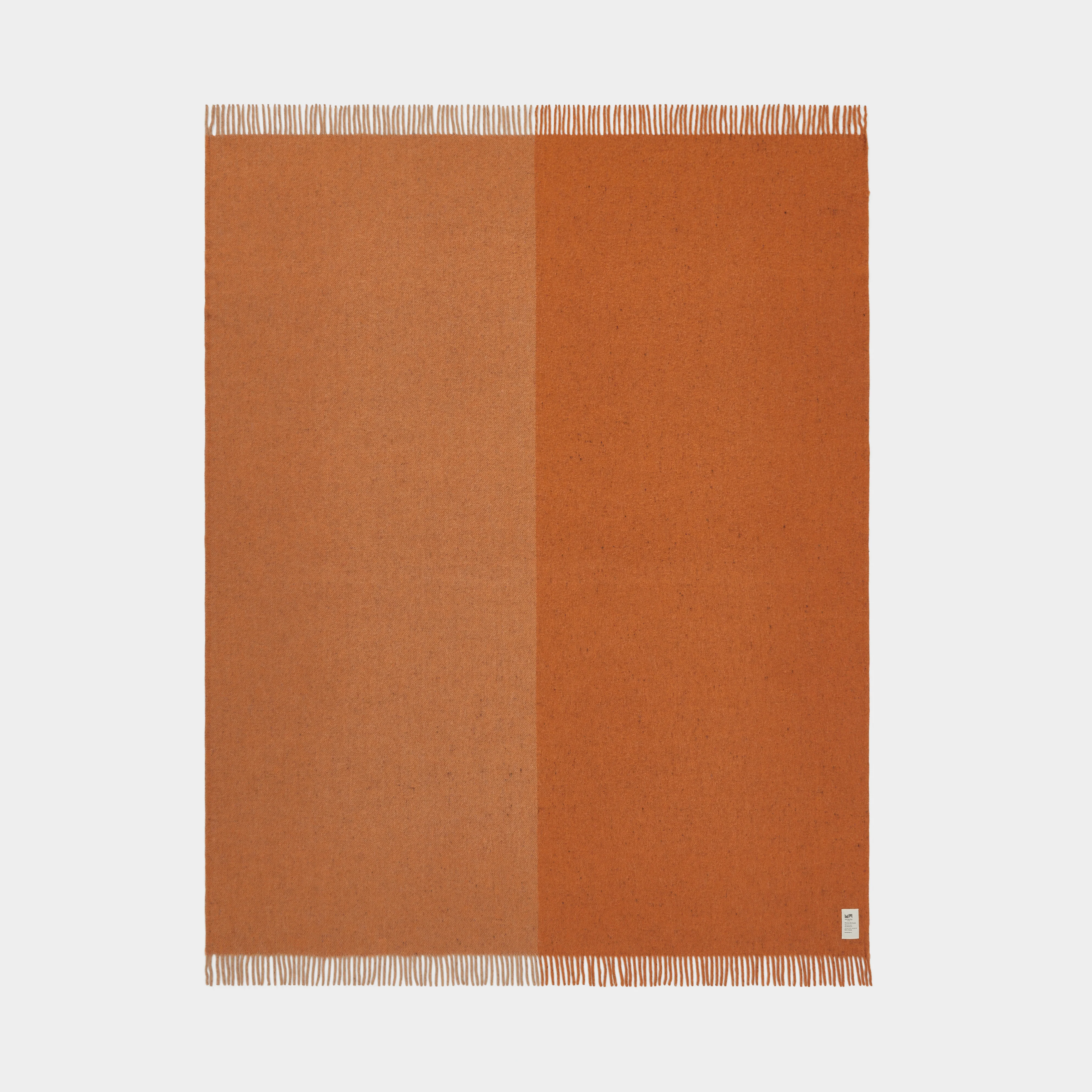 Horizon Throw in Granite - Image 4