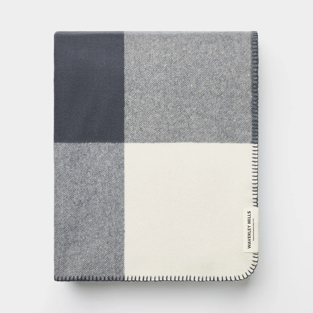 Smith's Lane Blanket in Charcoal Check | King/Queen - Image 4