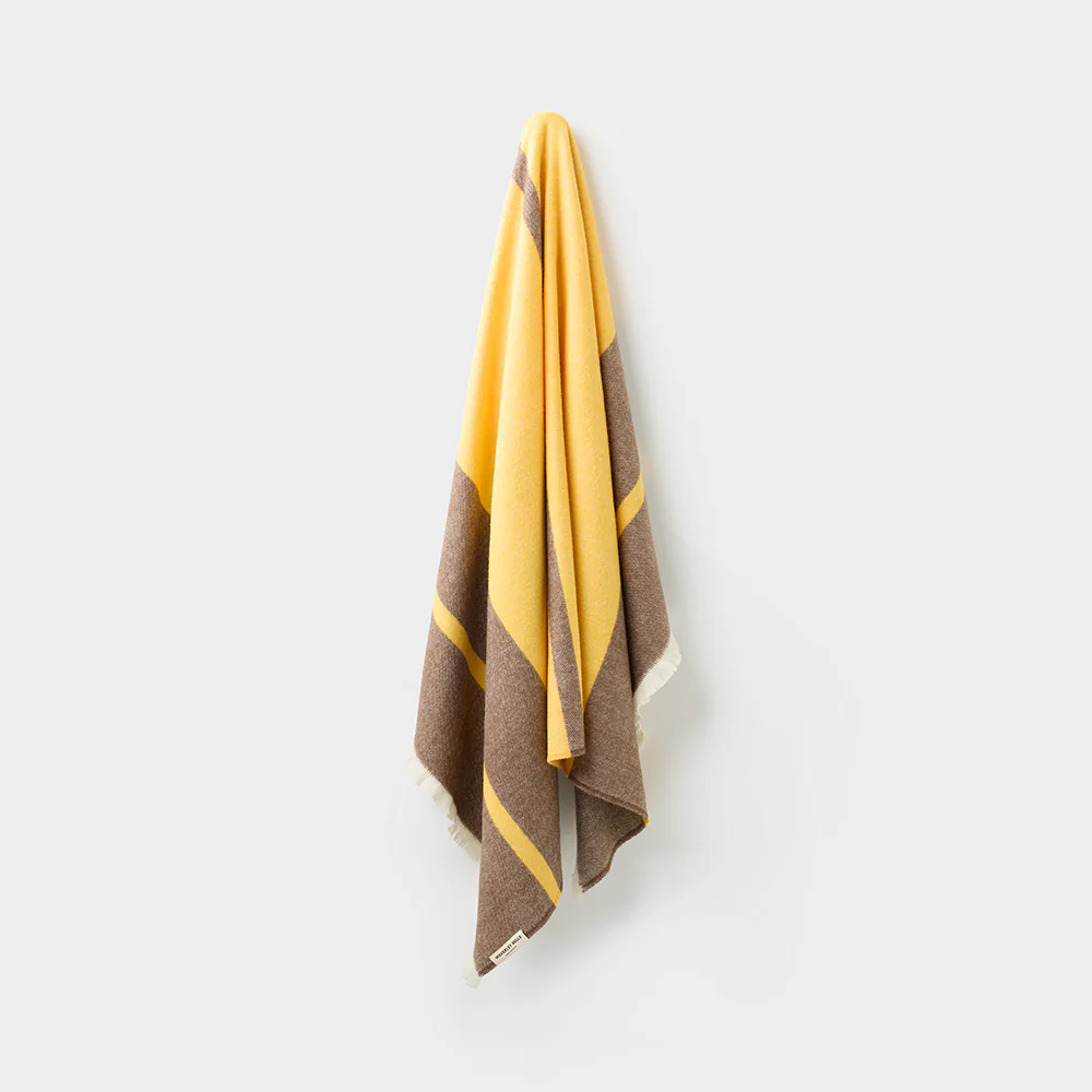 Supporter Throw in Brown & Gold - Image 4