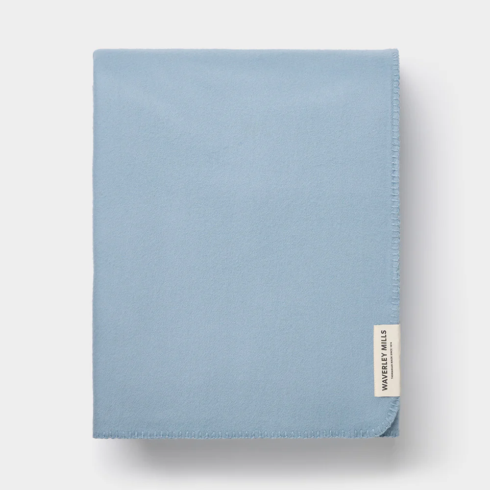 Wellington Blanket in Bay Blue - Image 4